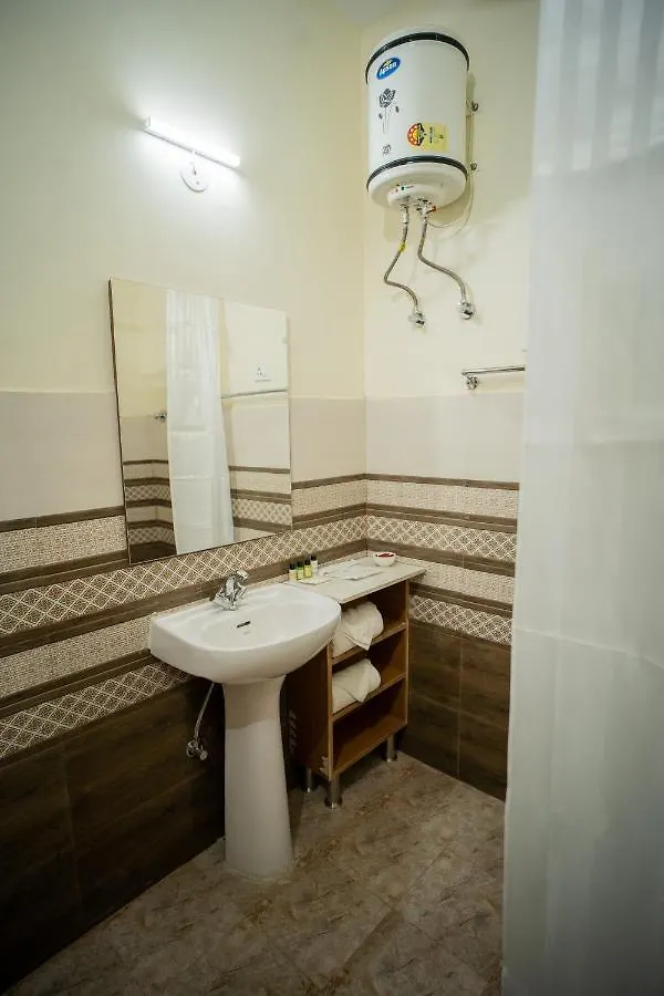 *** Bed & Breakfast Hassan Valley Retreat Kufri India
